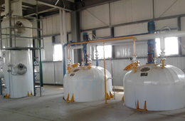 油脂精煉設(shè)備中影響水化脫膠因素