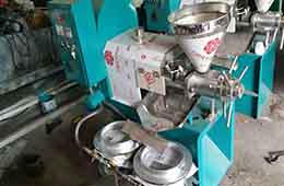 菜籽榨油機(jī)的壓榨及操作流程