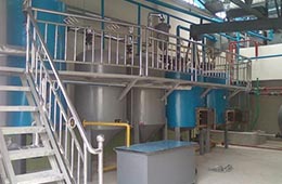 小型精煉油設(shè)備