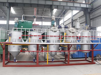 食用油精煉設(shè)備