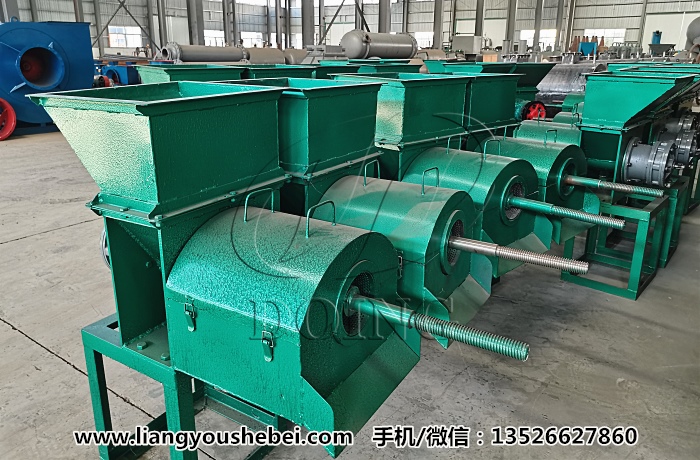 小型棕櫚榨油機(jī)